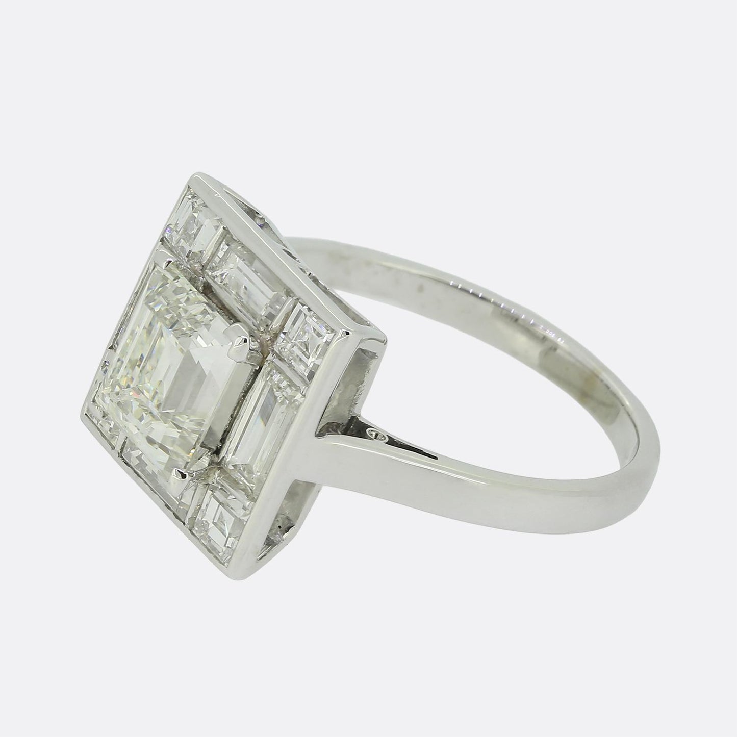 Art Deco 3.00 Carat Diamond Cluster Ring