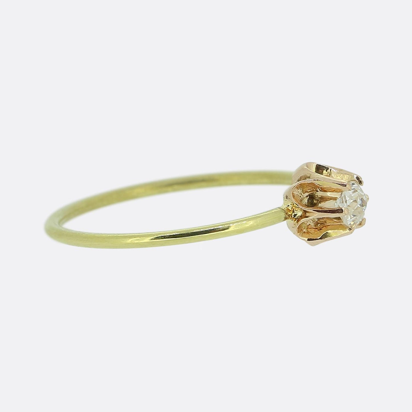 Vintage 0.12 Carat Diamond Stackable Flower Ring