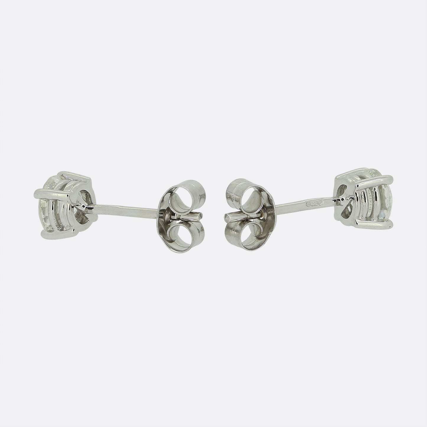 1.02 Carat Diamond Stud Earrings