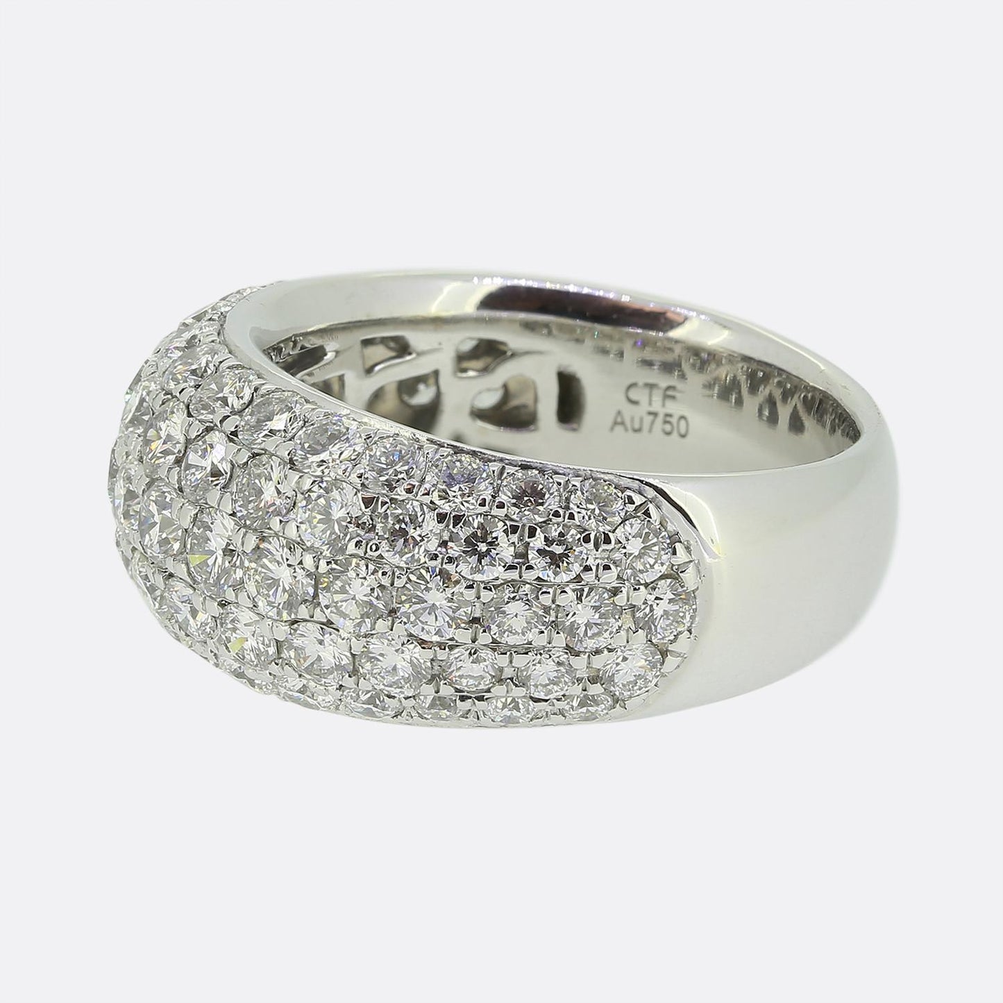 2.70 Carat Round Brilliant Cut Pavé Set Diamond Ring