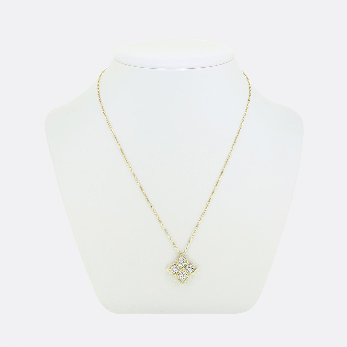 Roberto Coin Princess Flower Diamond Necklace