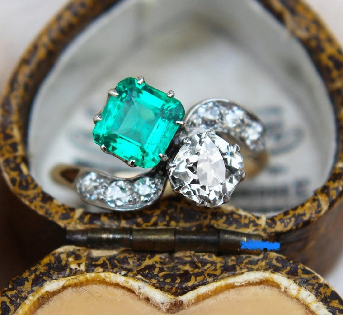 Antique Emerald and Diamond Toi Et Moi Ring