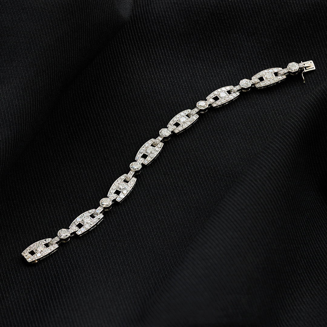 Chaumet Art Deco 9.50 Carat Diamond Bracelet