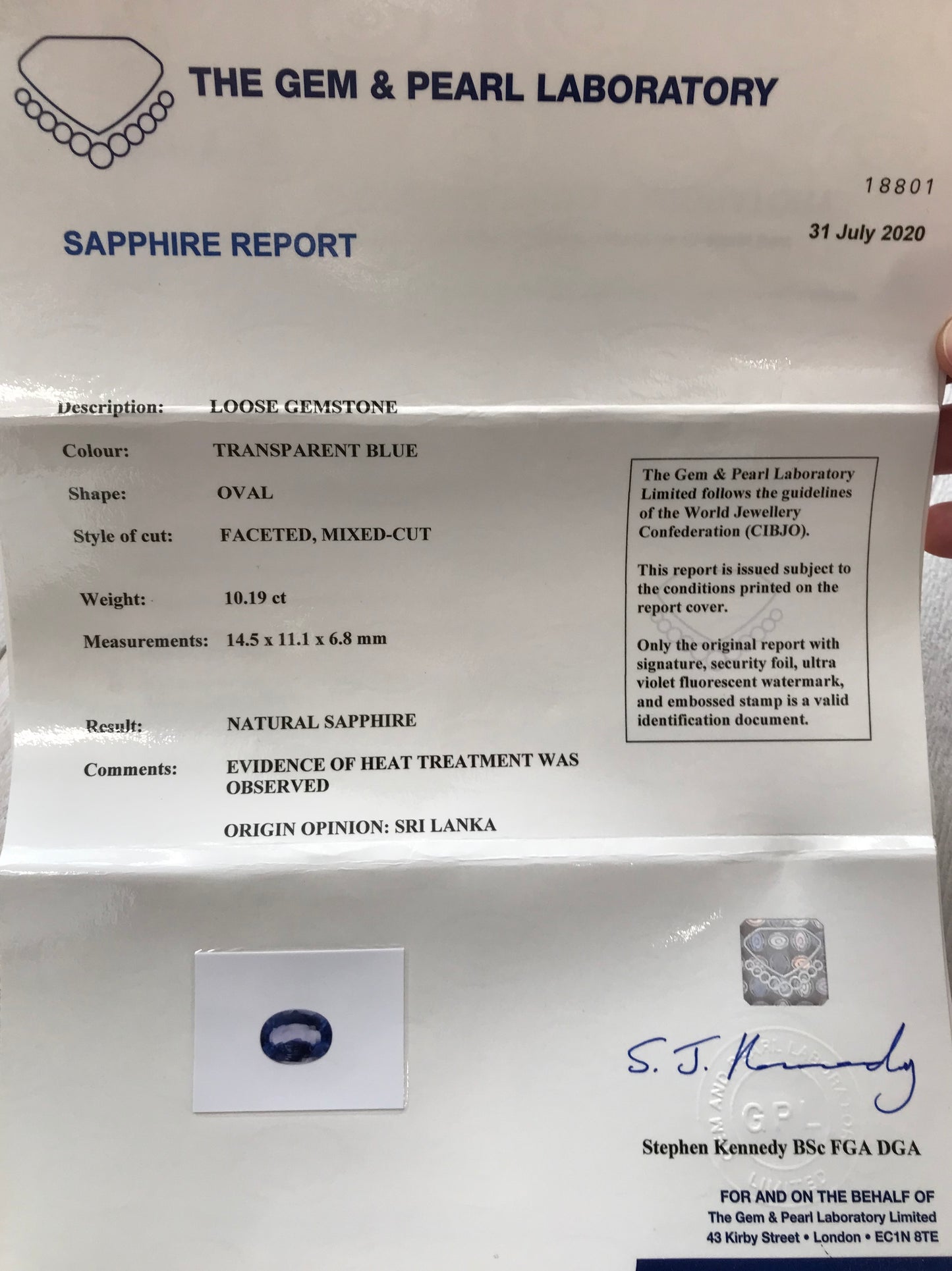 Vintage 10.19 Carat Sri Lankan Sapphire and Diamond Cluster Ring