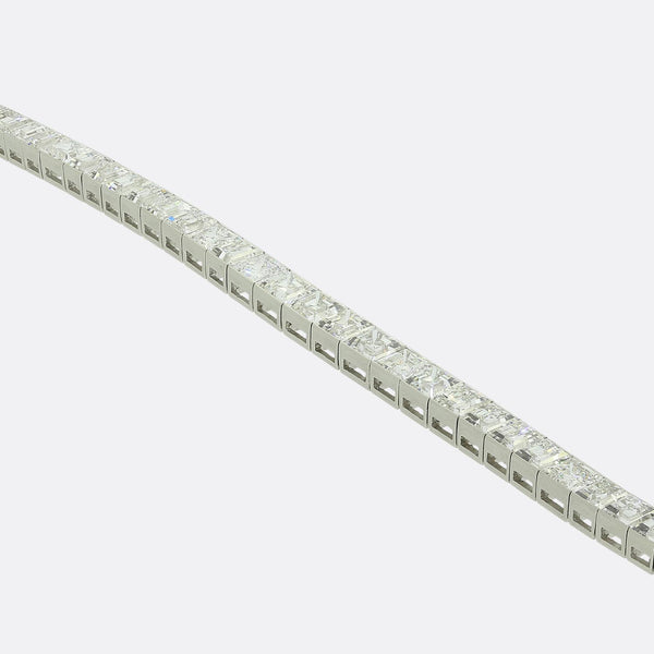 21.00 Carat Carré Cut Diamond Line Bracelet