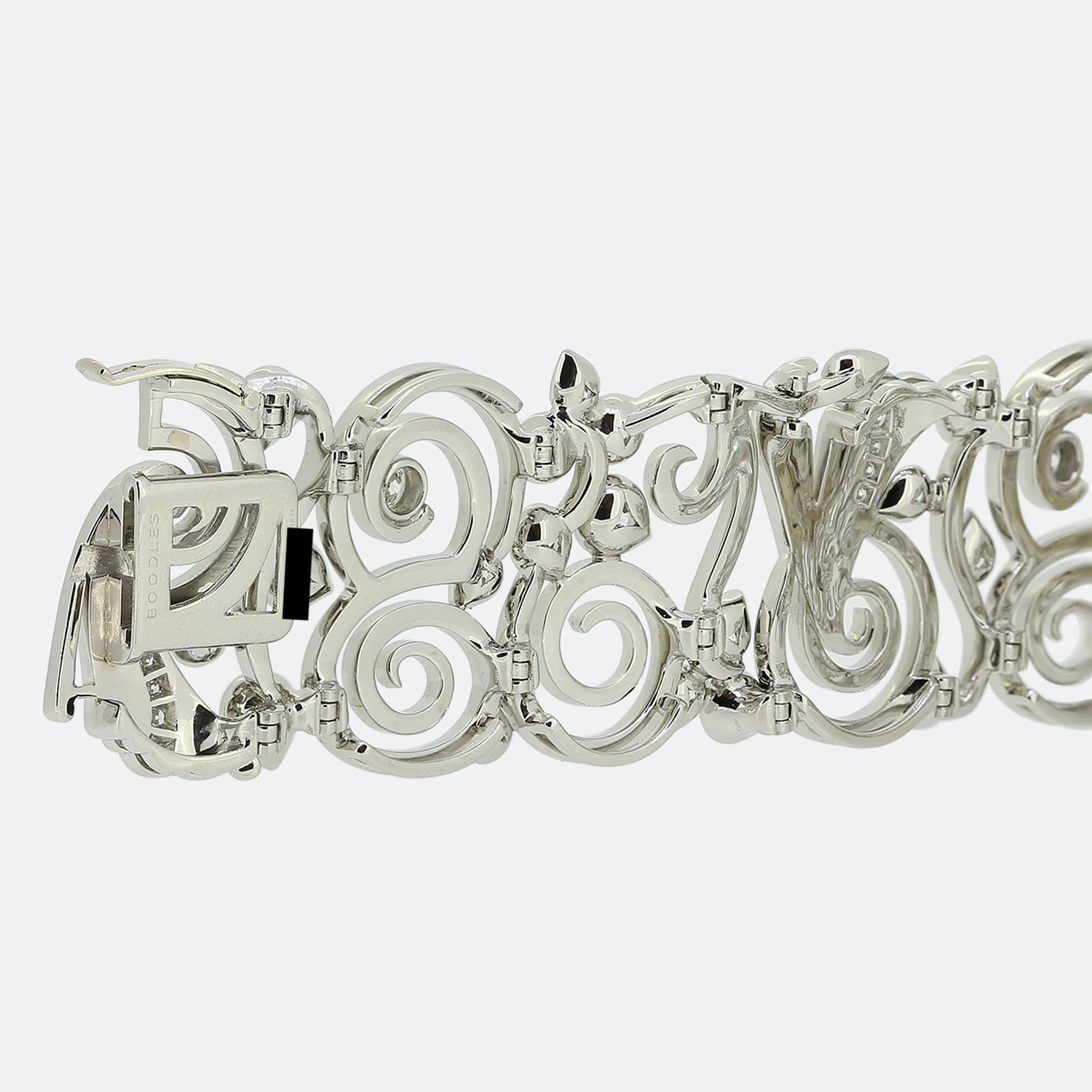 Boodles High Jewellery Mermaids Tale Diamond Bracelet The