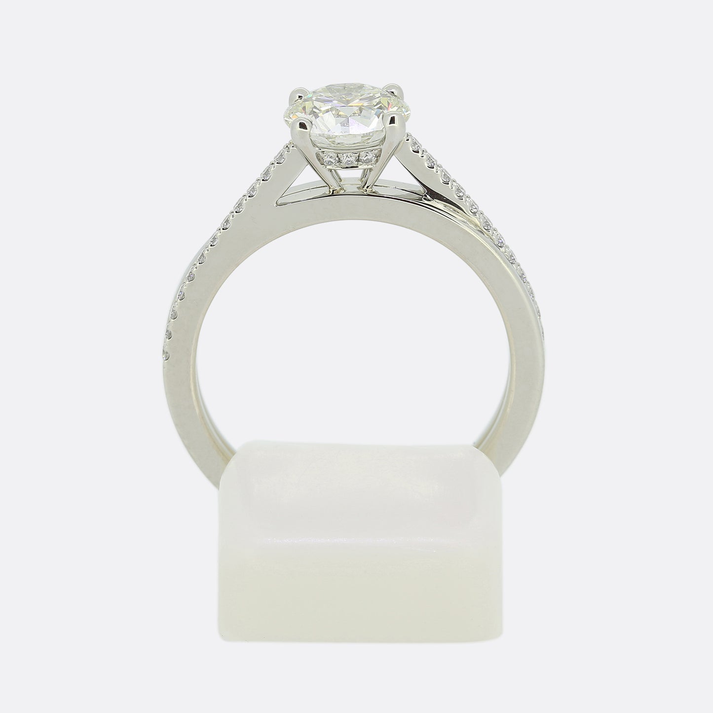 De Beers 1.04 Carat Diamond Promise Solitaire Ring