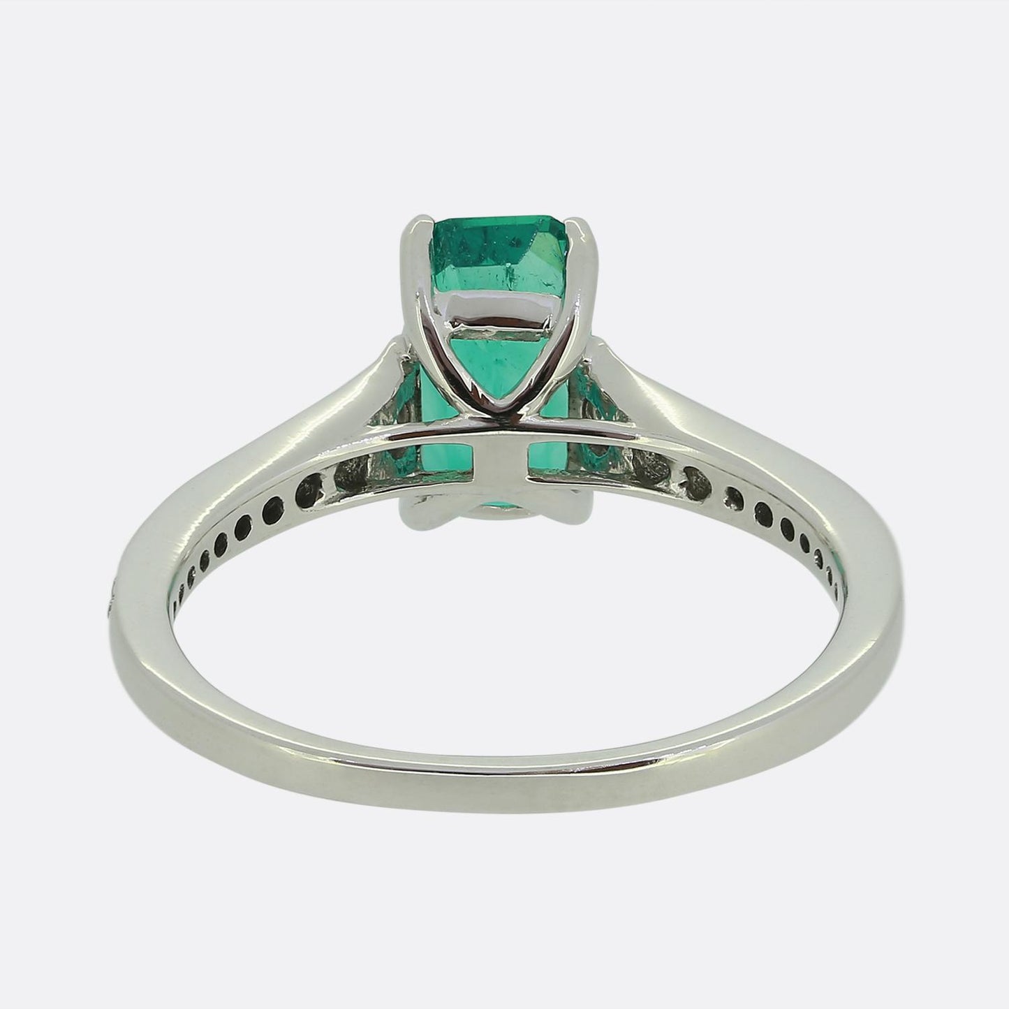 Colombian Emerald and Diamond Ring