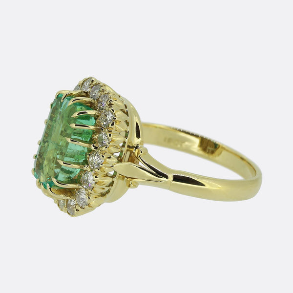Vintage Emerald and Diamond Cluster Ring