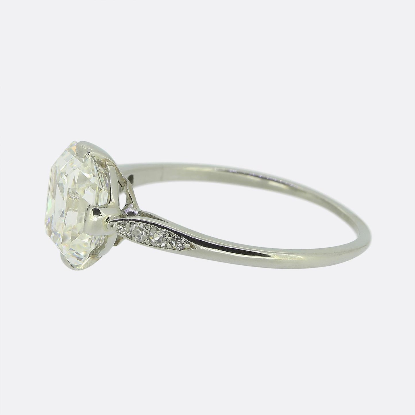 Art Deco 2.20 Carat Asscher Cut Diamond Engagement Eing