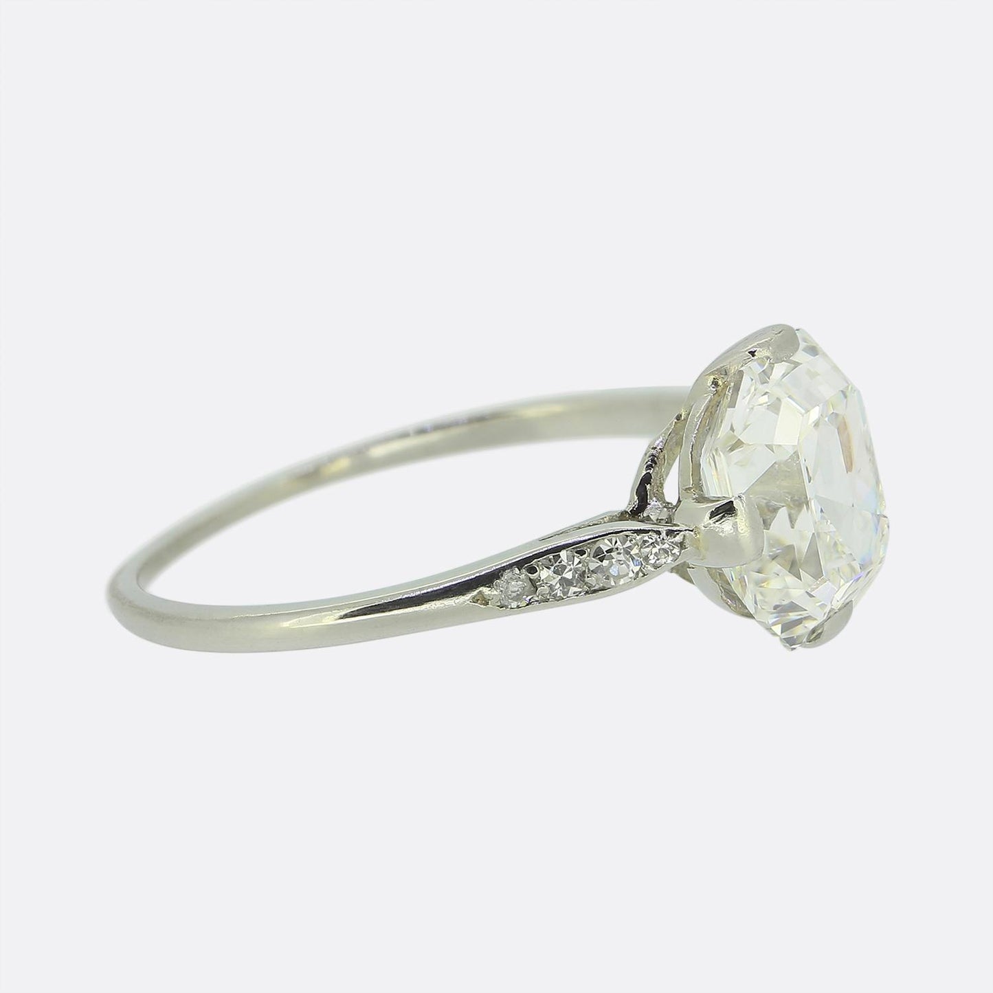 Art Deco 2.20 Carat Asscher Cut Diamond Engagement Eing