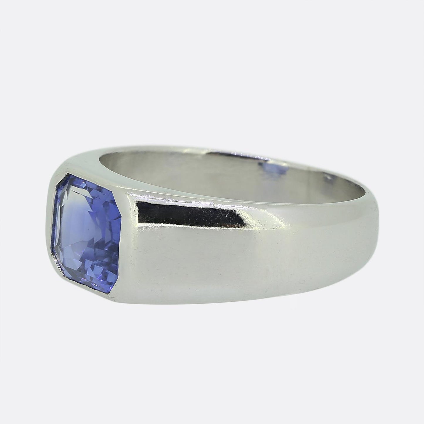 2.65 Carat Sapphire Single-Stone Ring