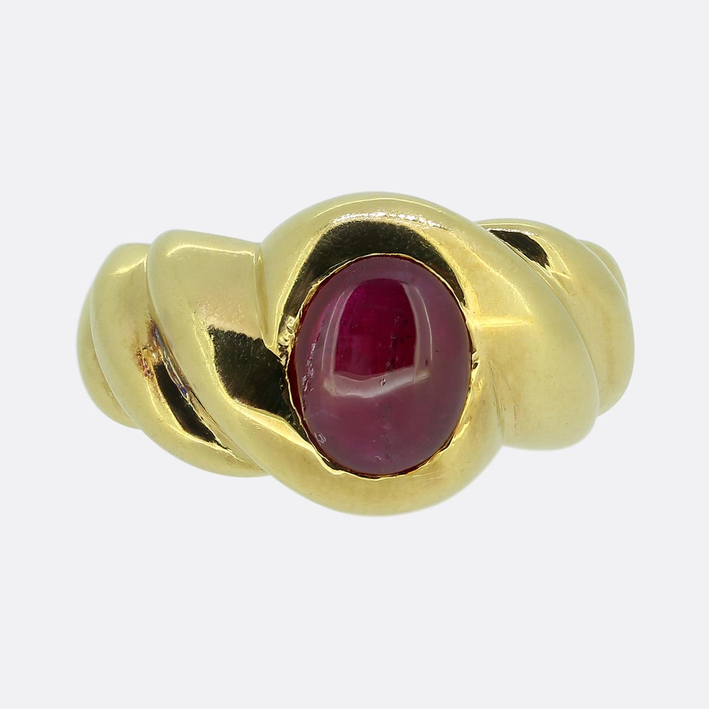 Vintage Cabochon Ruby Single-Stone Ring