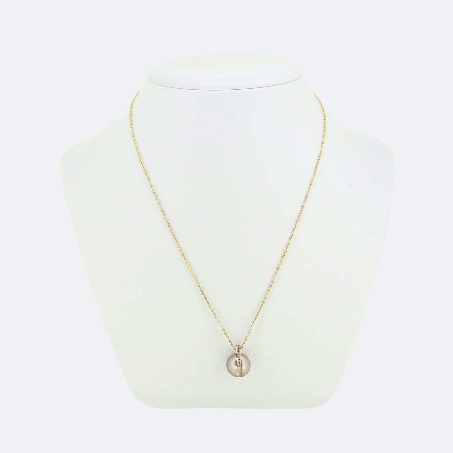 Boodles Pearl and Diamond Pendant Necklace