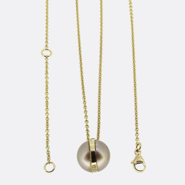 Boodles Pearl and Diamond Pendant Necklace