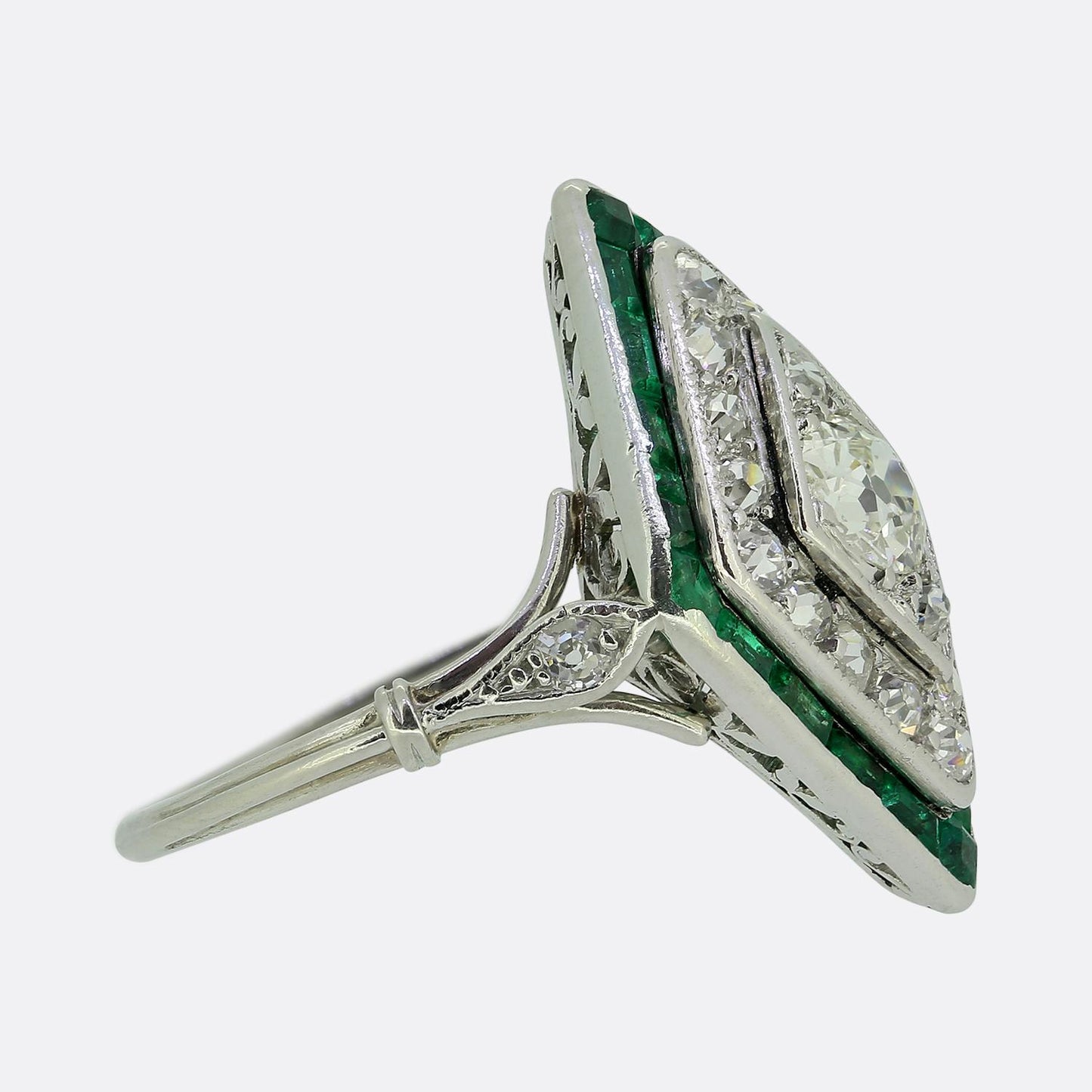 Art Deco Emerald and Diamond Dress Ring