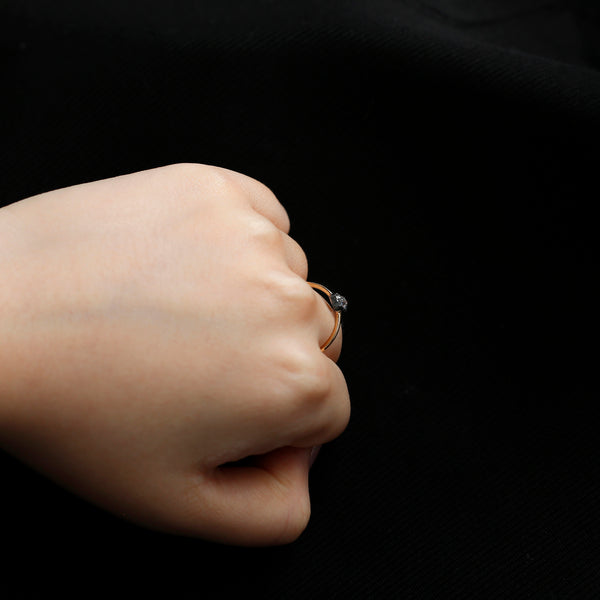 Antique 0.30 Carat Diamond Solitaire Ring