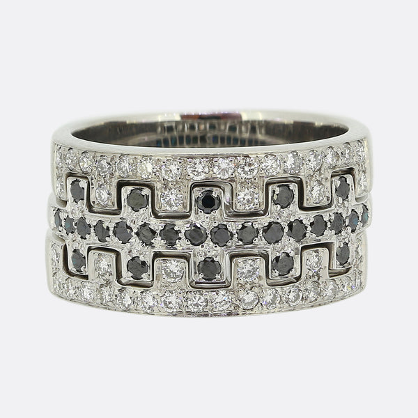 Vintage Black and White Diamond Interlocking Ring