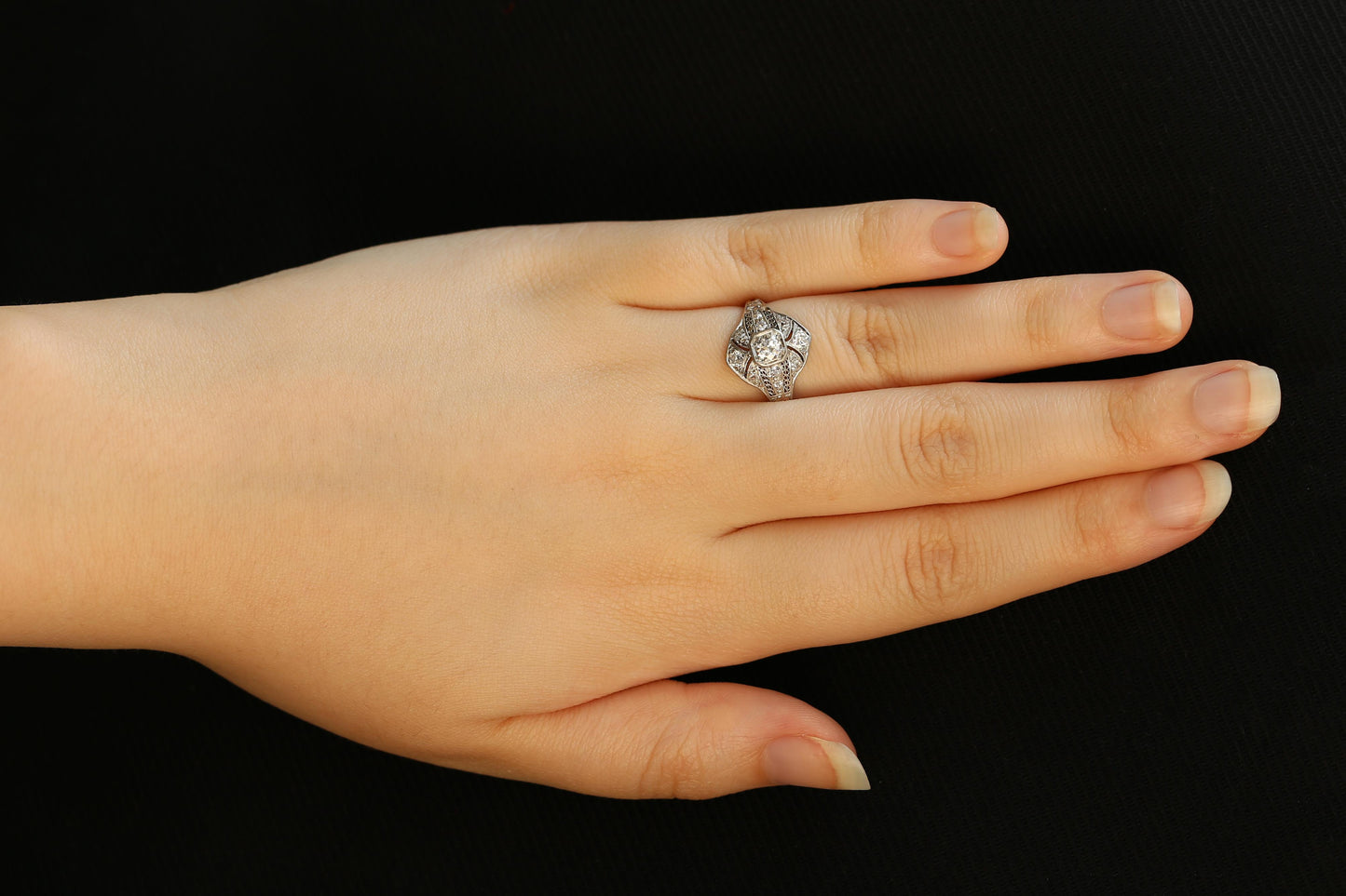 Art Deco Diamond Filigree Ring