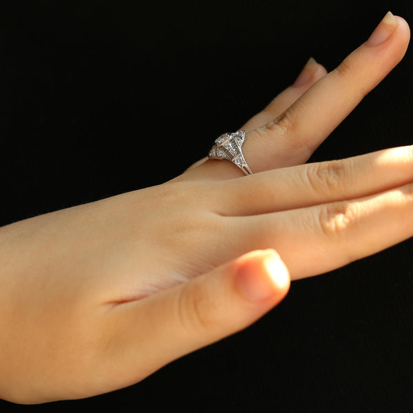 Art Deco Diamond Filigree Ring