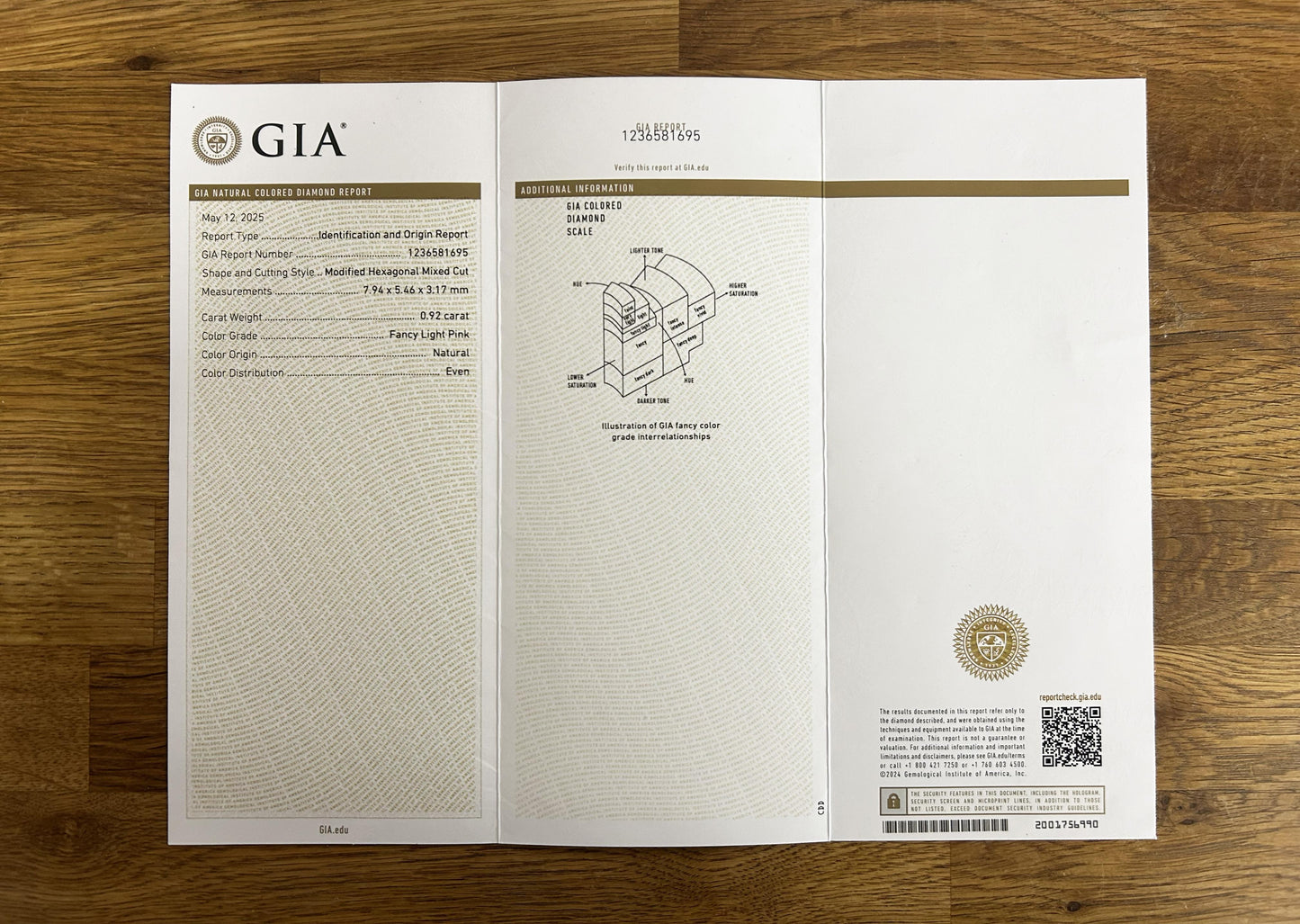 0.92 Carat Hexagonal Natural Fancy Light Pink Diamond Ring