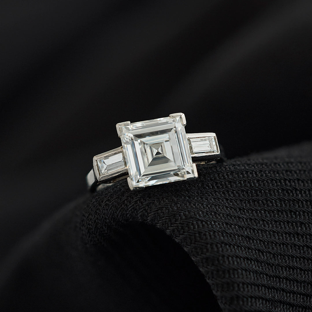 2.80 Carat Carré Cut Diamond Three-Stone Ring