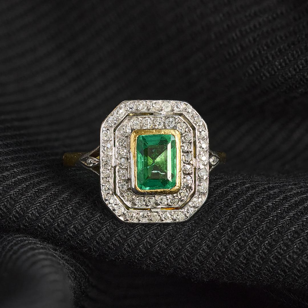 Art Deco Emerald and Diamond Ring