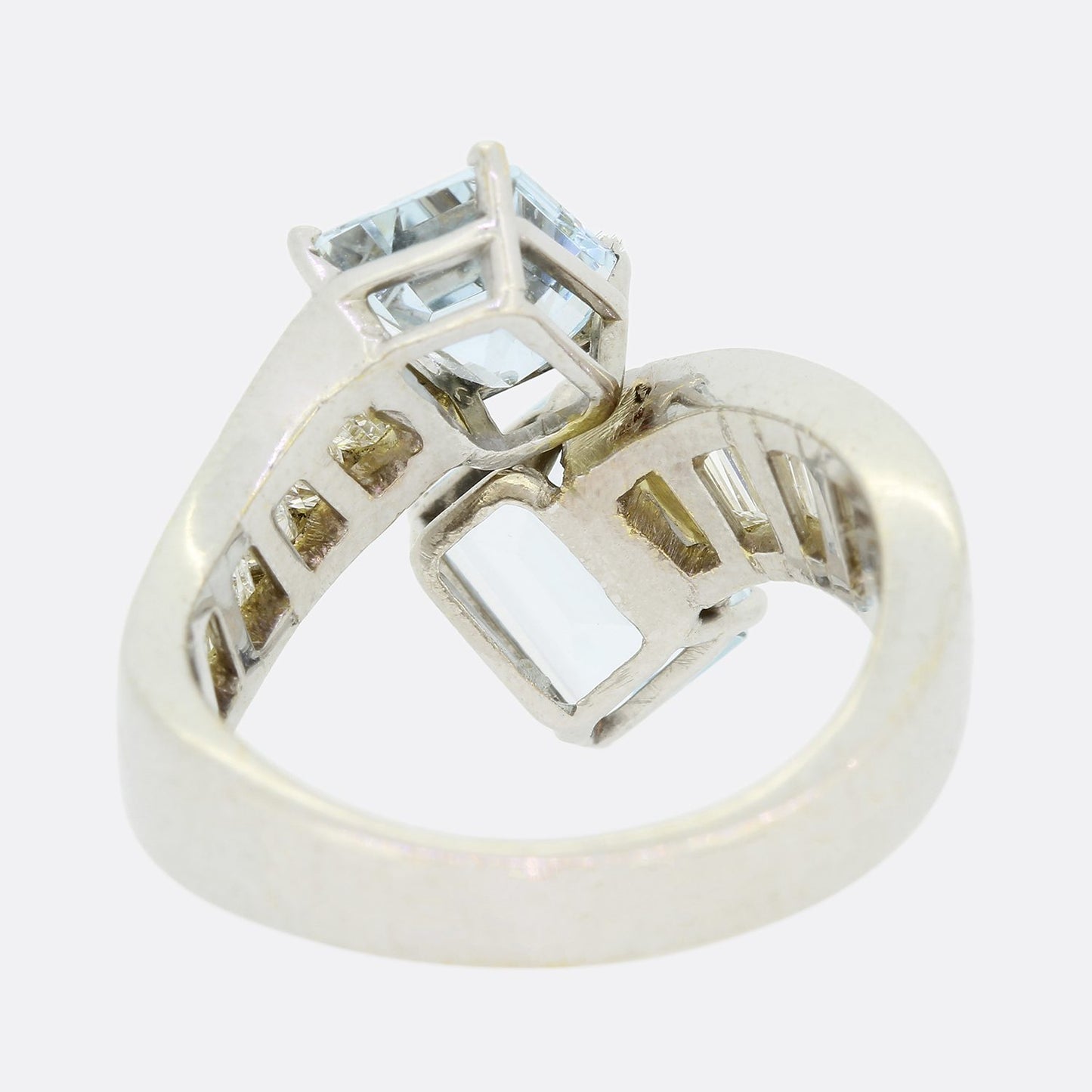 2.80 Carat Aquamarine and Diamond Crossover Ring