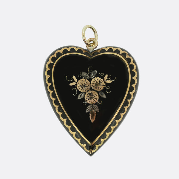Victorian Pique Heart Pendant