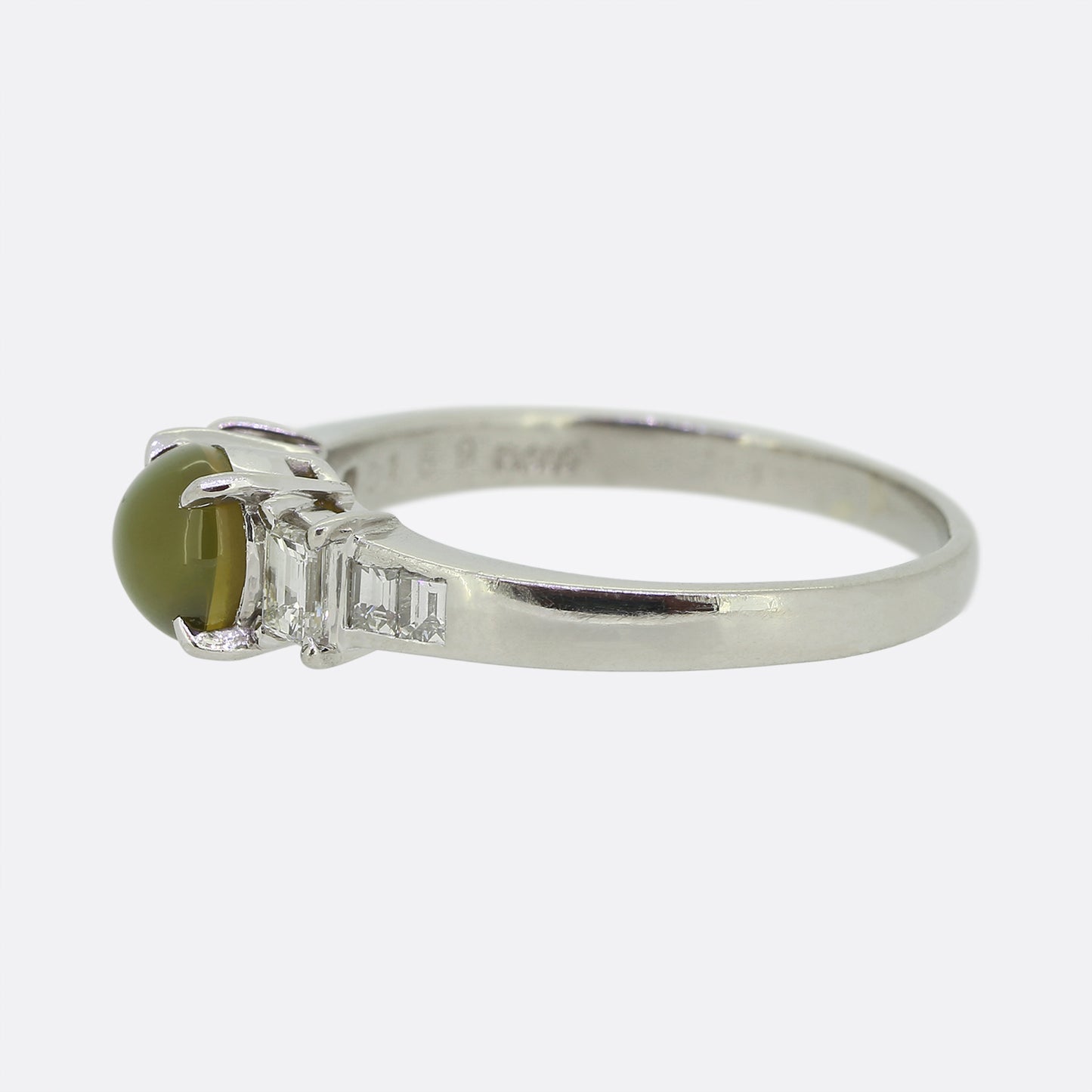 Cat's Eye Chrysoberyl and Diamond Ring