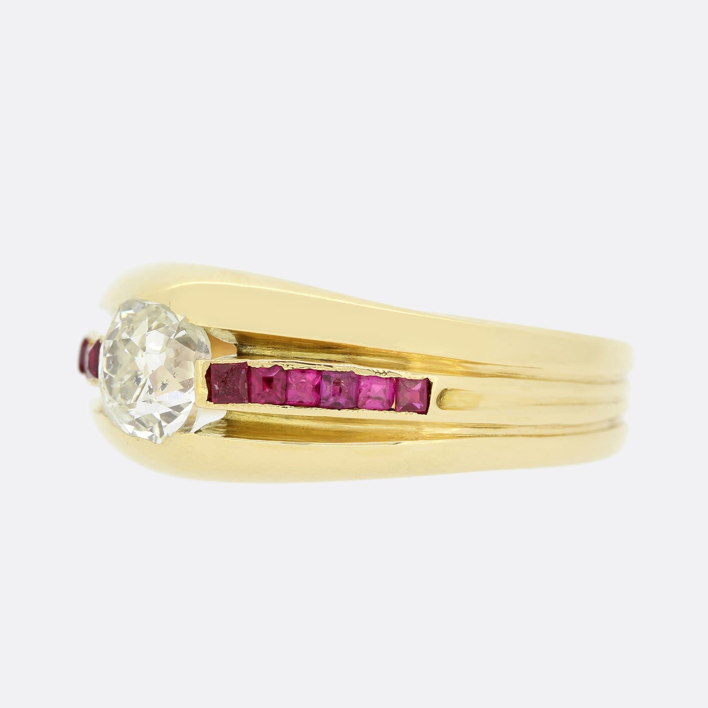 Edwardian 0.65 Carat Diamond and Ruby Ring