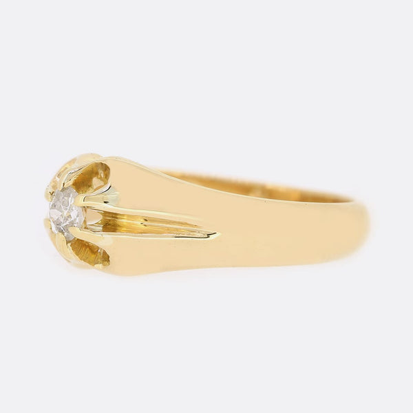 1920s 0.10 Carat Old Cut Diamond Gypsy Ring