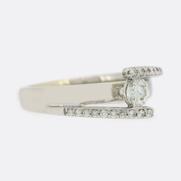 Brilliant Cut Diamond Crossover Solitaire Engagement Ring