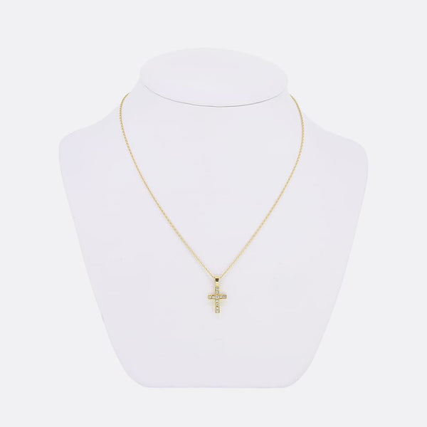 Diamond Cross Pendant Necklace