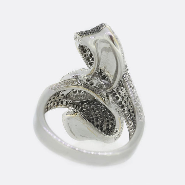 1.50 Carat Black and White Diamond Ribbon Ring