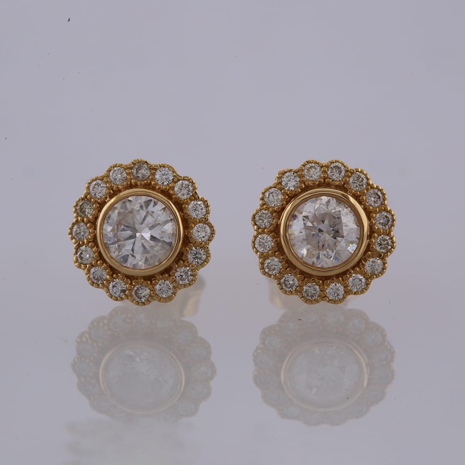 1.03 Carat Diamond Stud Earrings