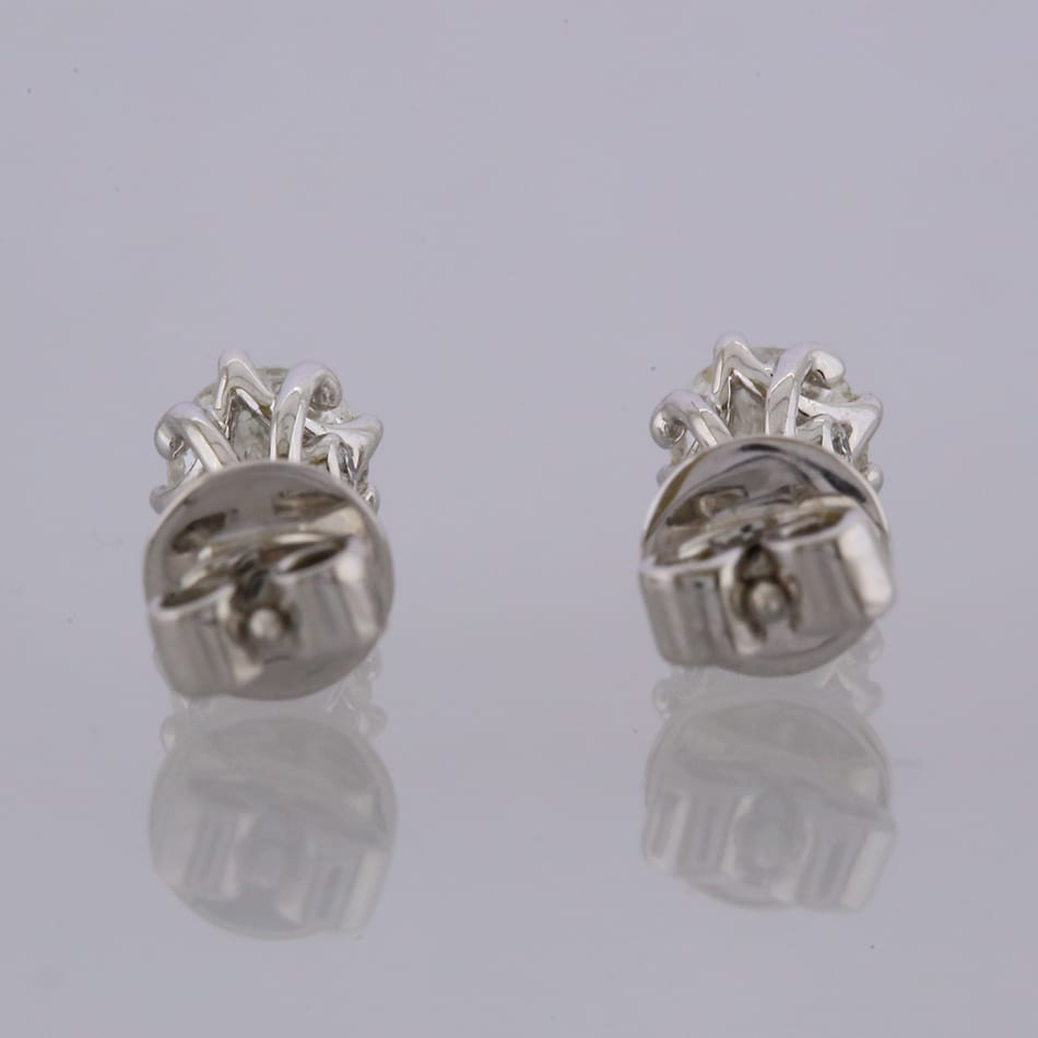 1.04 Carat Diamond Stud Earrings